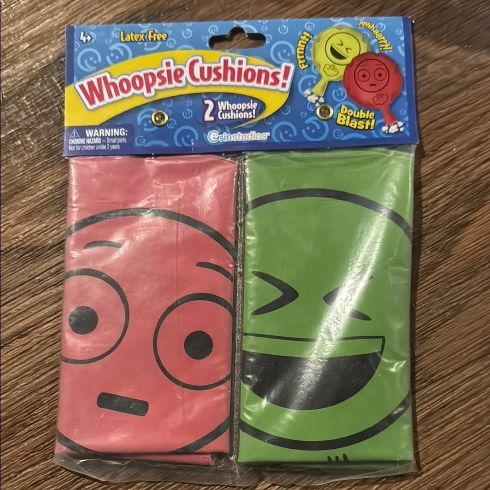 Whoopsie Cushions Set - Red and Green emoji